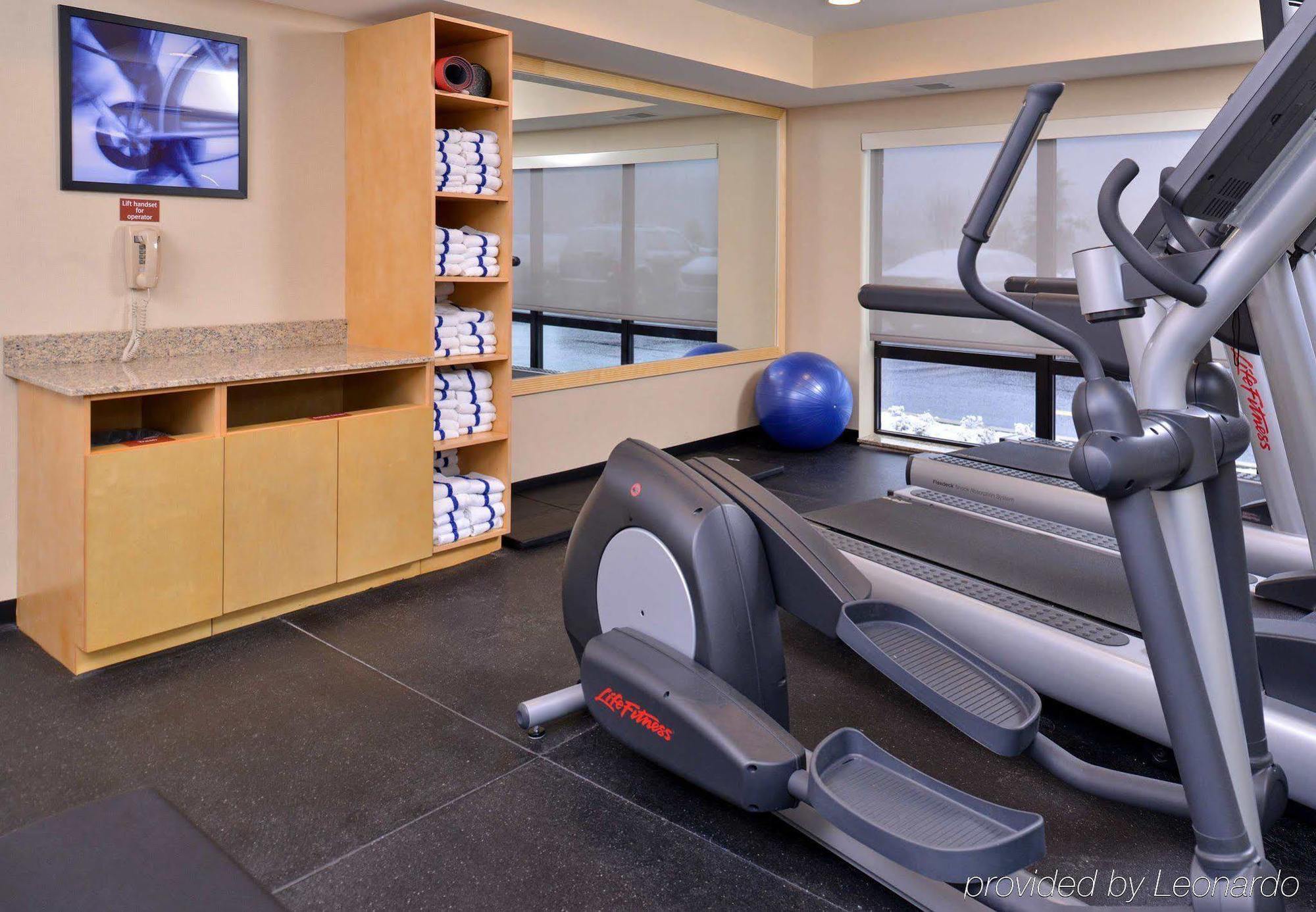 ทาวน์เพลส สวีท ดีทรอยต์ คอมเมิร์ซ Hotel Commerce Township ภายนอก รูปภาพ